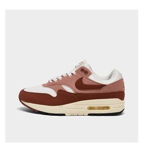 Women's Nike Air Max 1 Casual Shoes 8.5 worn 3x